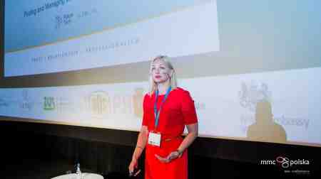 Global Digital Economy Partner Evita Lune speaks at the CEE FutureTech Congress in Warsaw - Pedersen and Partners Executive Search